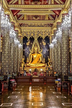 วัดพระศรีรัตนมหาธาตุวรมหาวิหาร