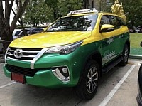 SUV 7 ที่นั่ง